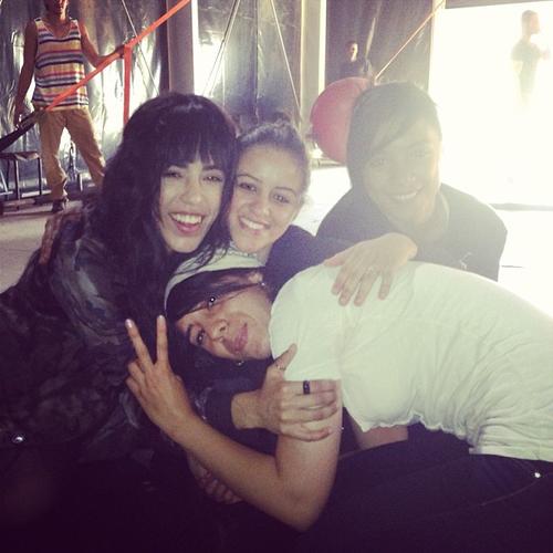 2013 - 74016f02cb6e11e2919022000a1f8daa_7.jpg