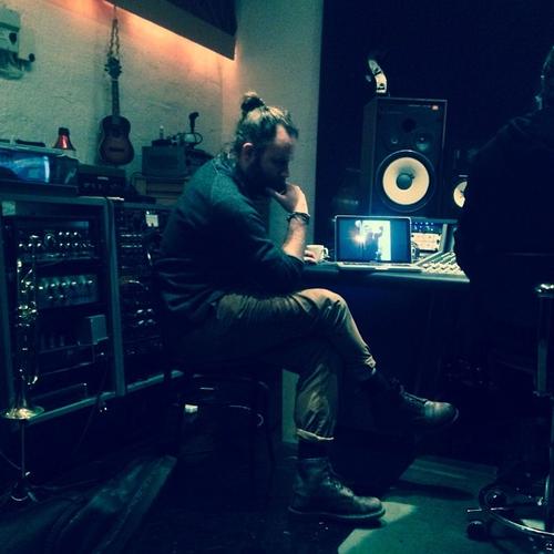 2014 - 35089320748811e3825412348fd912d5_8.jpg