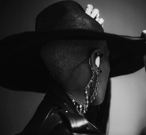 2018 - loreenofficial_250380191374671770378975568706080319471616n1_2829629.jpg