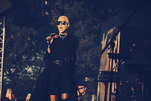 2018 - loreenofficial_250380191374671770378975568706080319471616n1_2831129.jpg