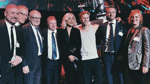 2019 - loreenofficial_250380191374671770378975568706080319471616n1_2815129.jpg