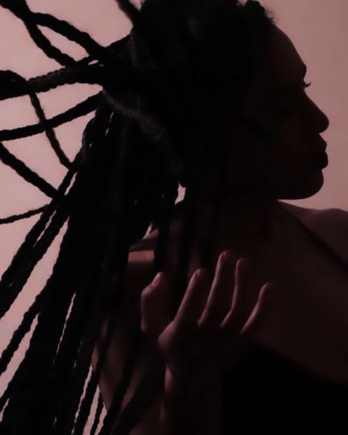 2021 - loreenofficial_1459827191355017817500801335893115832844735n.jpg