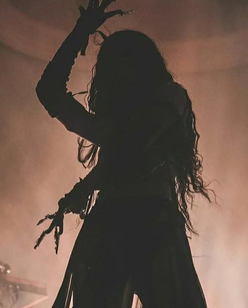 2023 - instagram_284329.jpg