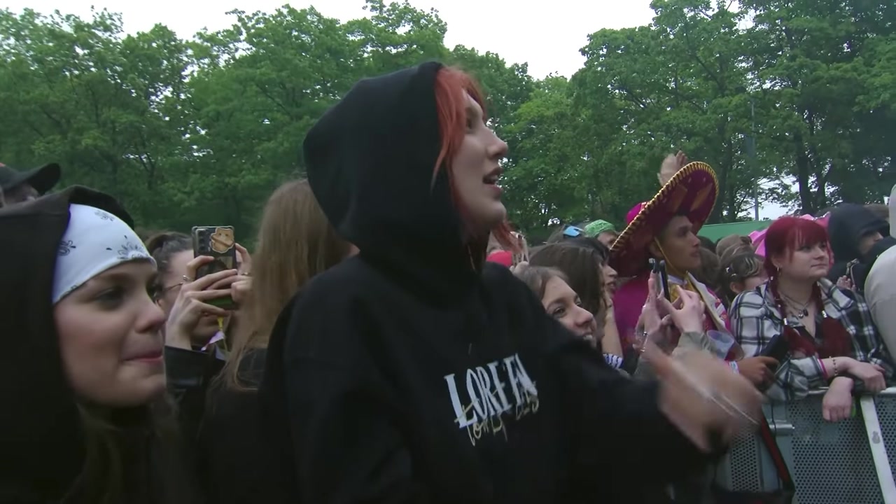 Loreen - Warning Signs (orange Warsaw Festival 2025) thumbnail